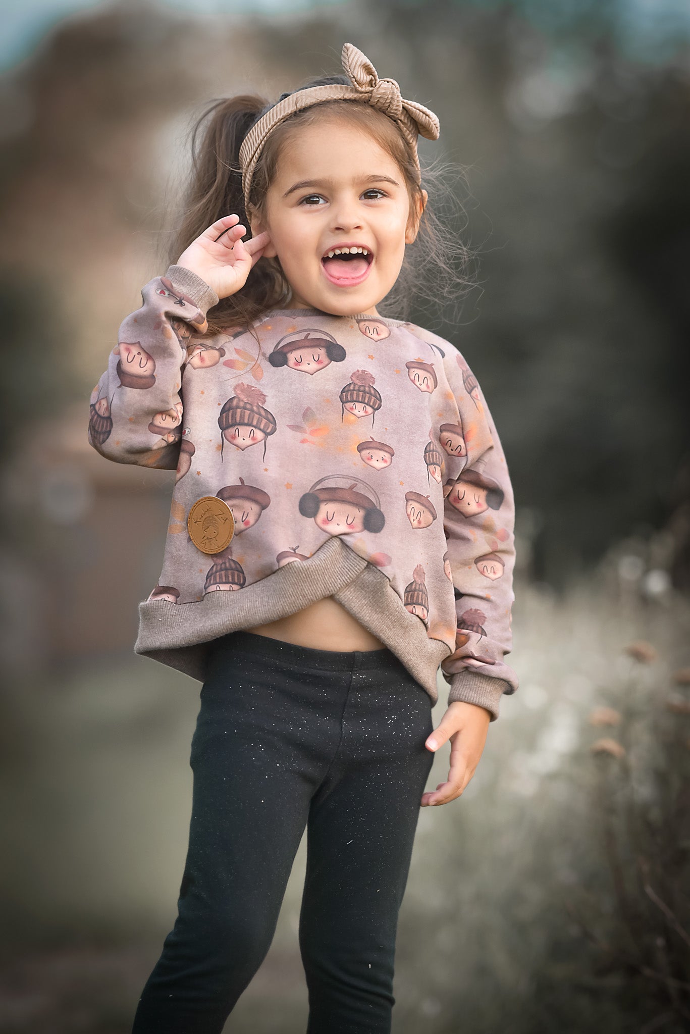 Little mitch design E-Book Schnittmuster "Rüschenhoodie Aria Maxi ''