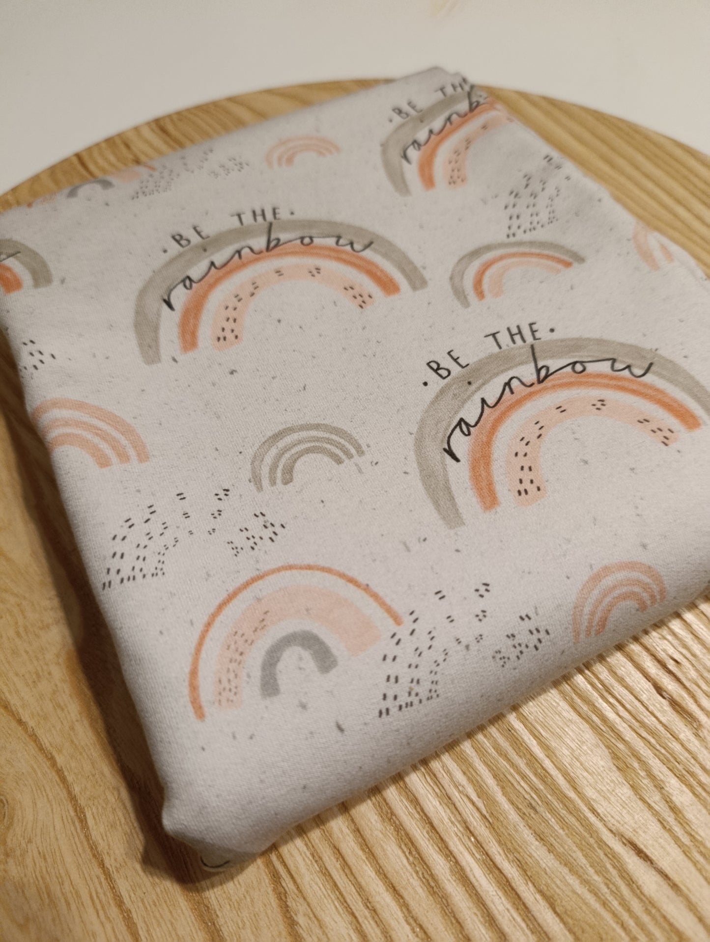 Reststück French Terry Regenbogen 60cm