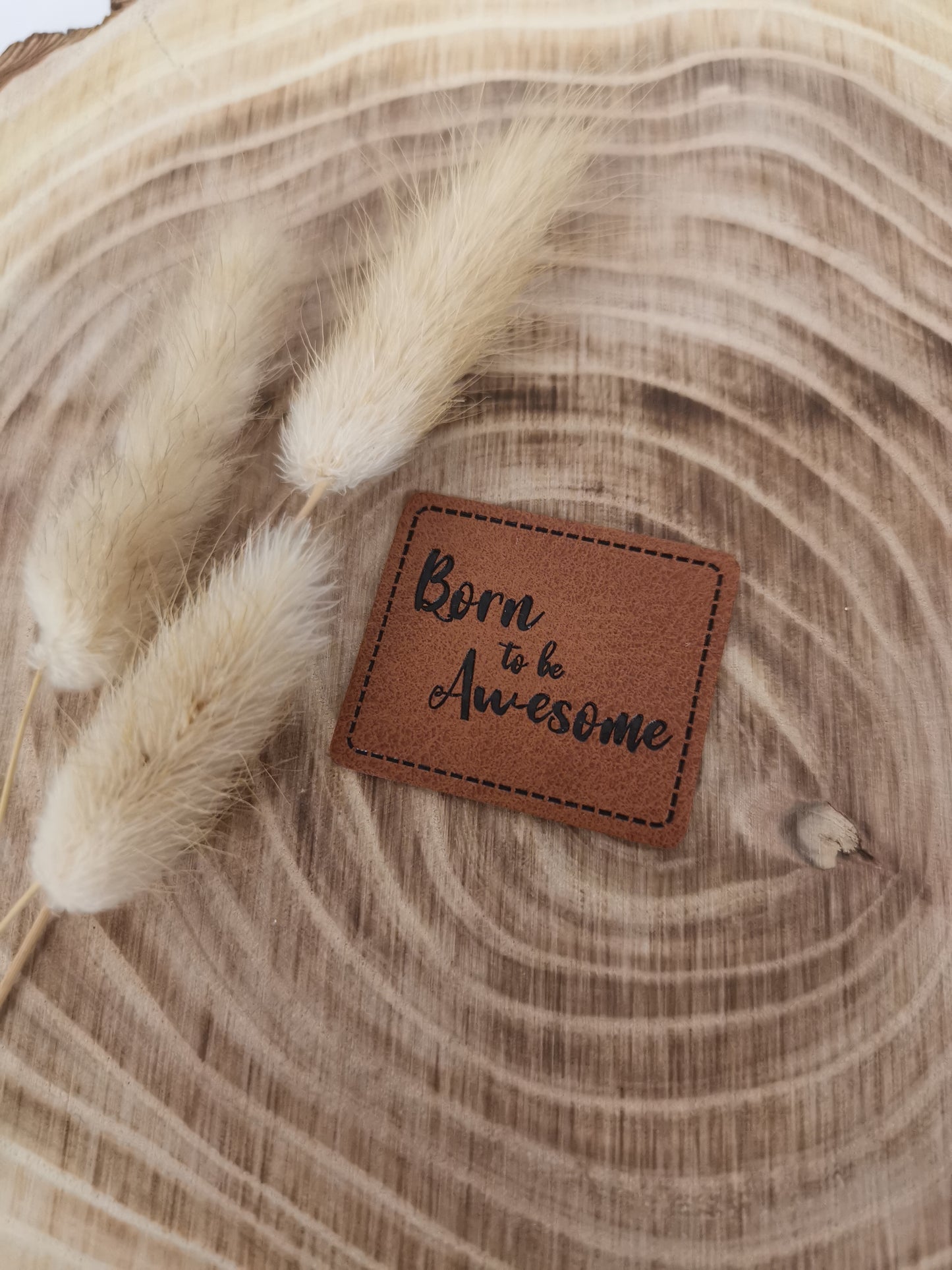 Kunstlederlabel Born to be awesome