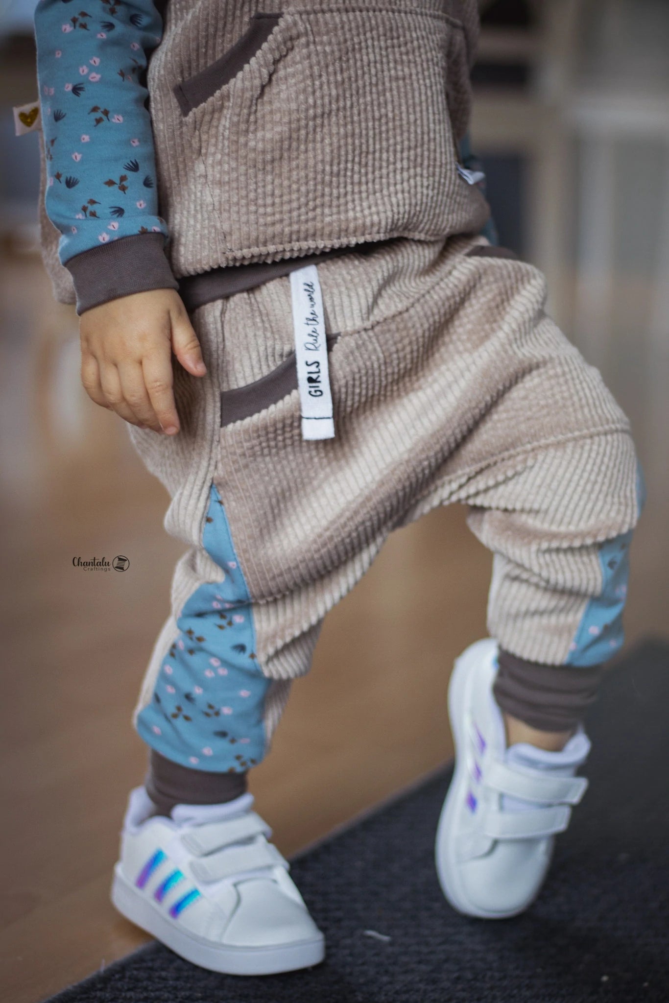 Little mitch design E-Book Schnittmuster "Knickerbaggy Odin Baby''