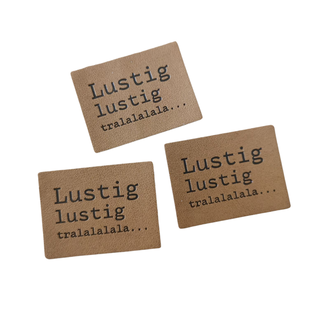 Kunstlederlabel Lustig, lustig, tralalalala...