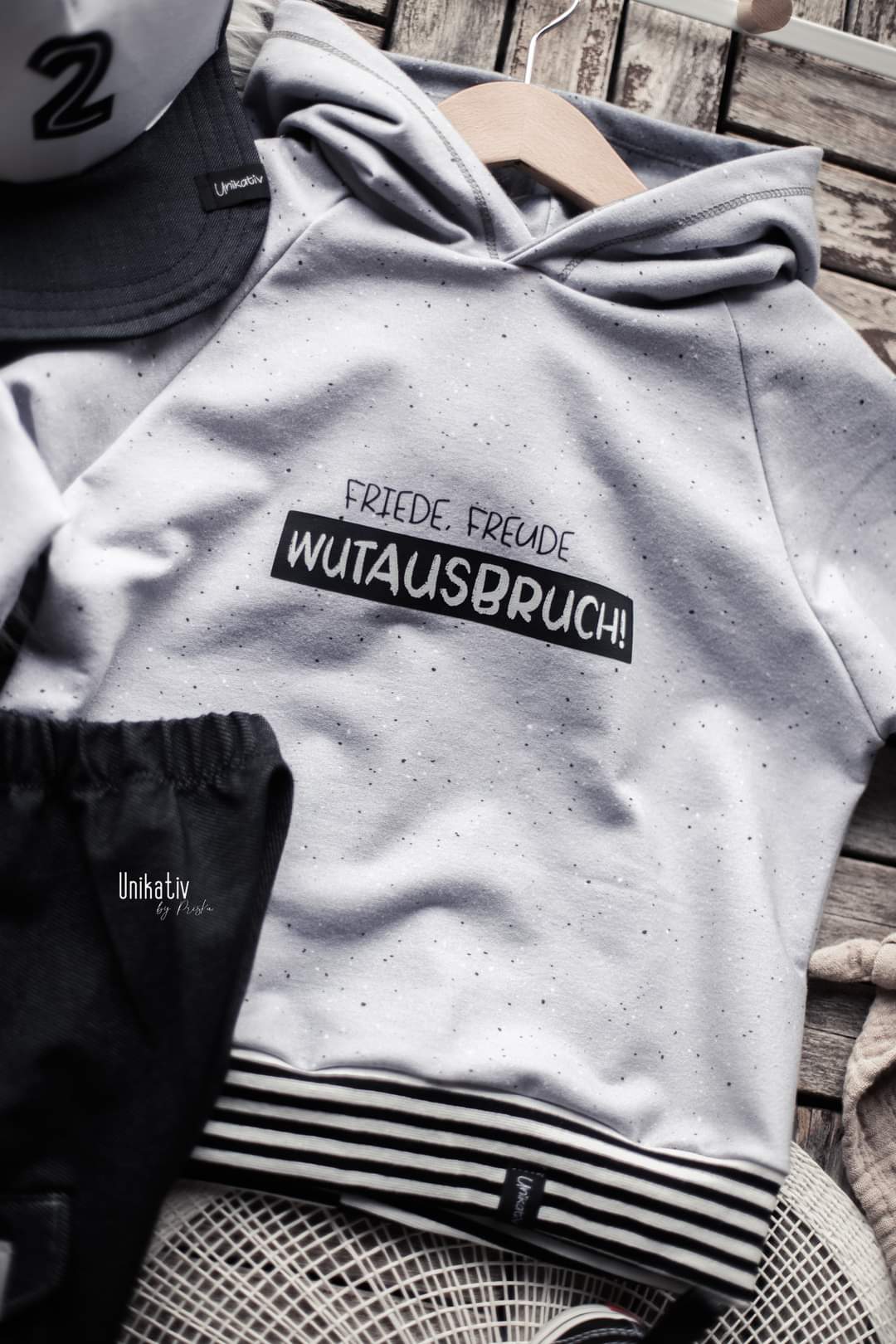 Bügelbild Friede,Freude, Wutausbruch