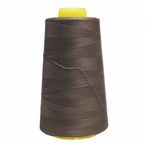Fil de surjet marron clair